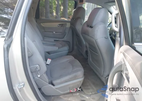 2015 Chevrolet Traverse 1Lt z USA, uszkodzony, nr VIN 1GNKRGKD7FJ186539